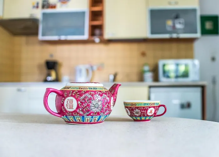 Z Parkingiem דירה ורשה